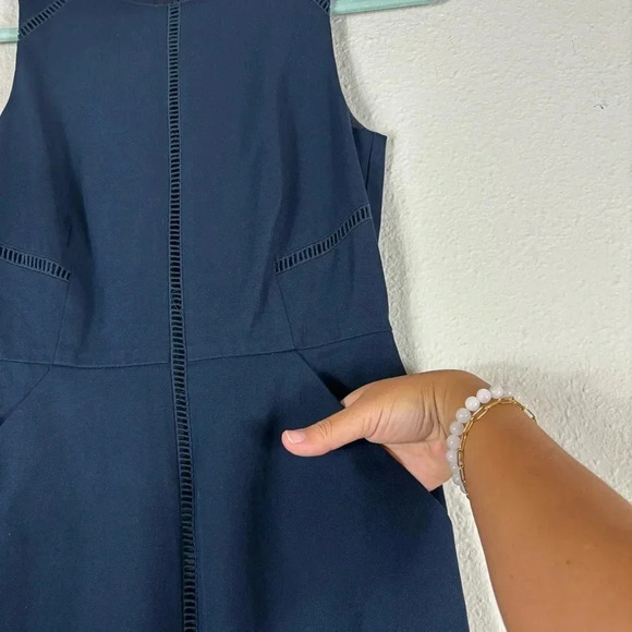 J. Crew Navy Blue Ladder Stitch Sheath Dress Bi-Stretch Cotton fully lined sz 0 - Picture 2 of 11